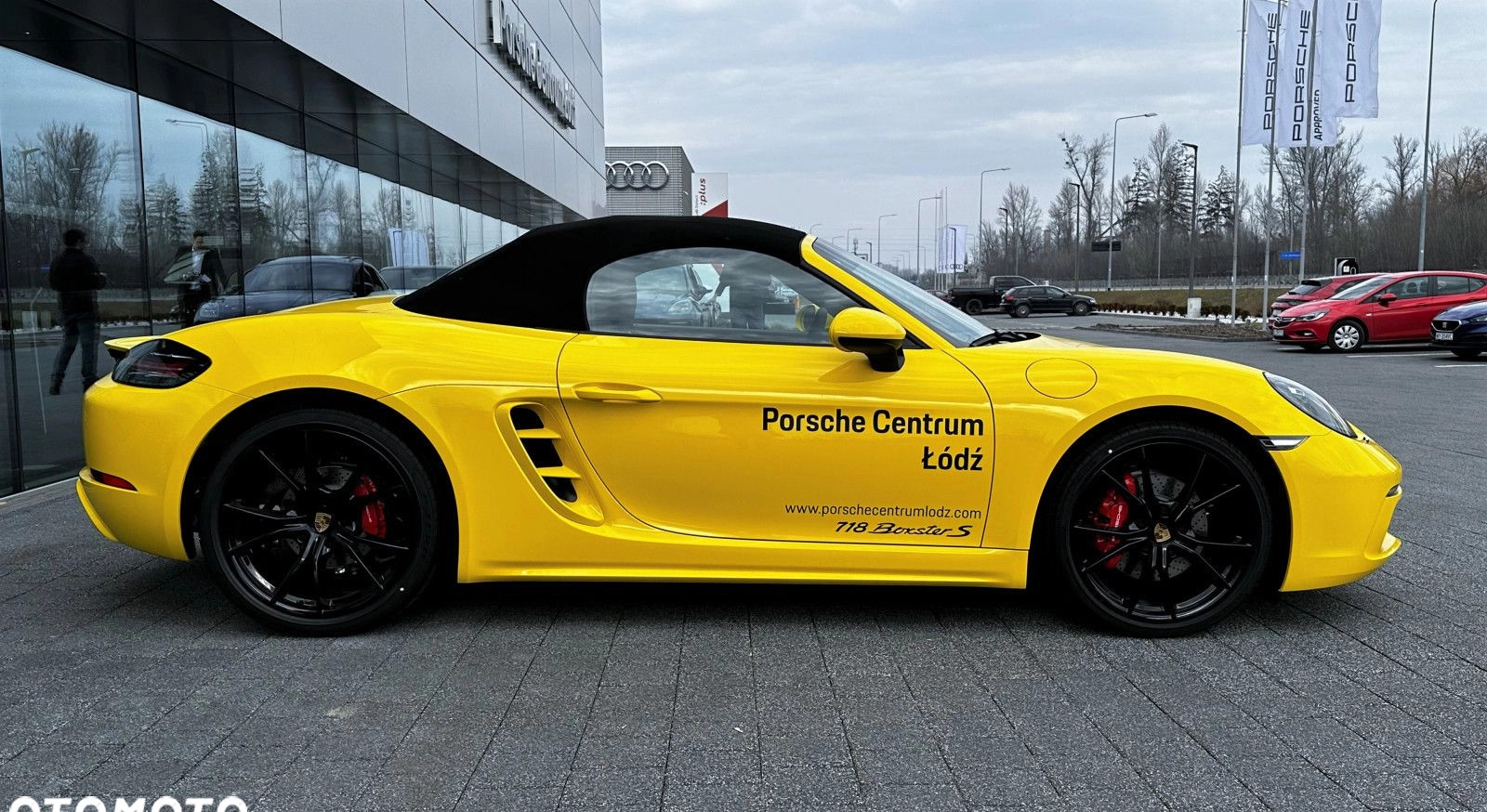 Porsche 718 Boxster cena 405200 przebieg: 3000, rok produkcji 2023 z Wleń małe 191